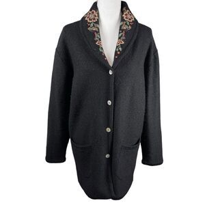 Woolrich Vintage Black Floral Embroidered Granny Wool jacket womens medium